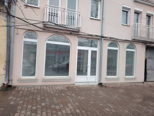 Šabac, izdajem lokal 80m2,