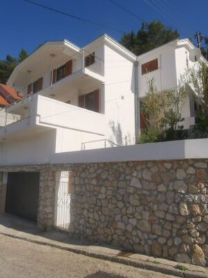 Odlicna kuca na Policama, Trebinje