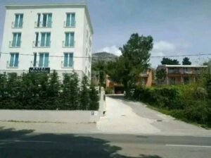 IZDAJEM APARTMANE NA DAN
