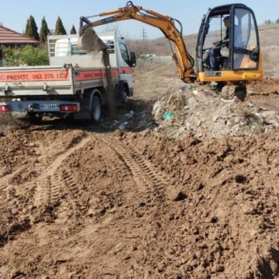 Mini bager iskop Sremčica – Brzo i povoljno