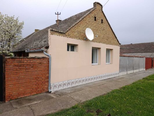 Na prodaju kuća u Bačkom Gradistu