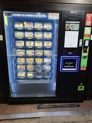Prodajem vending mašinu TCN za prodaju raznih proizvoda